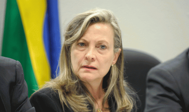 ‘Déficit da Previdência é fake’, diz auditora aposentada