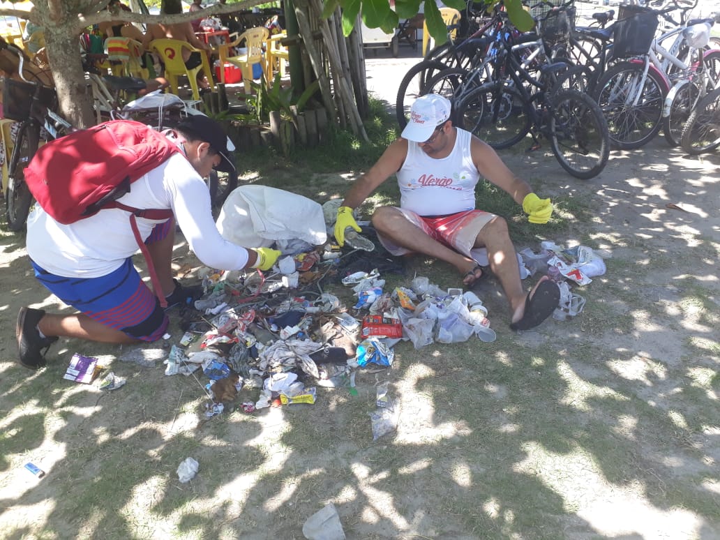 Mutirão recolhe mais de 130 kg de resíduos em Ubatuba