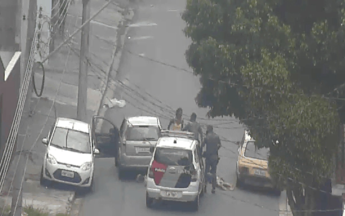 COI ajuda a recuperar dois veículos roubados