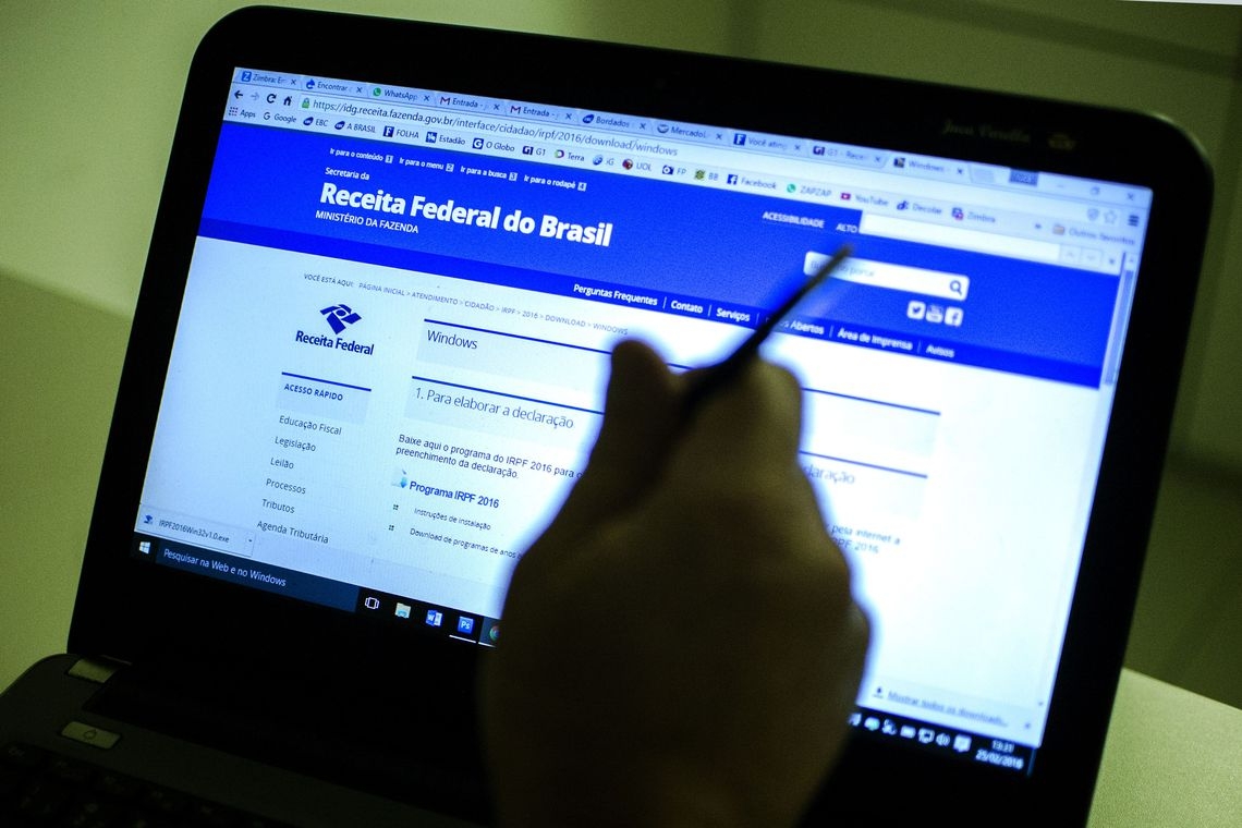 Programa para receber declaração do IR estará disponível segunda-feira