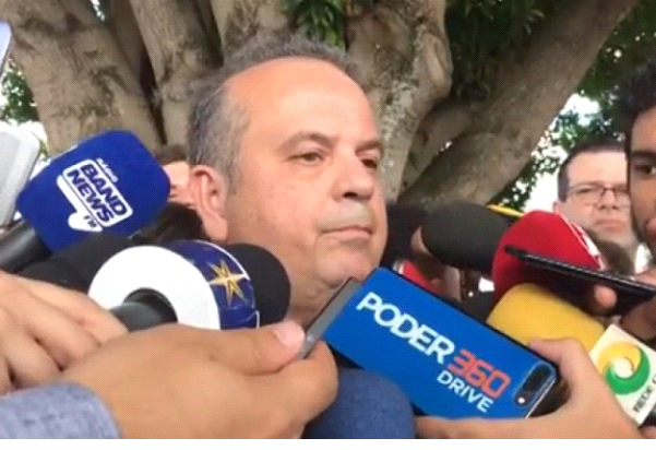 Previdência: idade mínima será de  65 anos para homens e 62 para mulheres