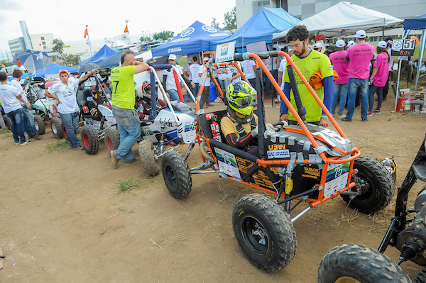 25ª Competição Baja SAE começa dia 20 em SJosé dos Campos com 1,7 mil universitários de Norte a Sul do País