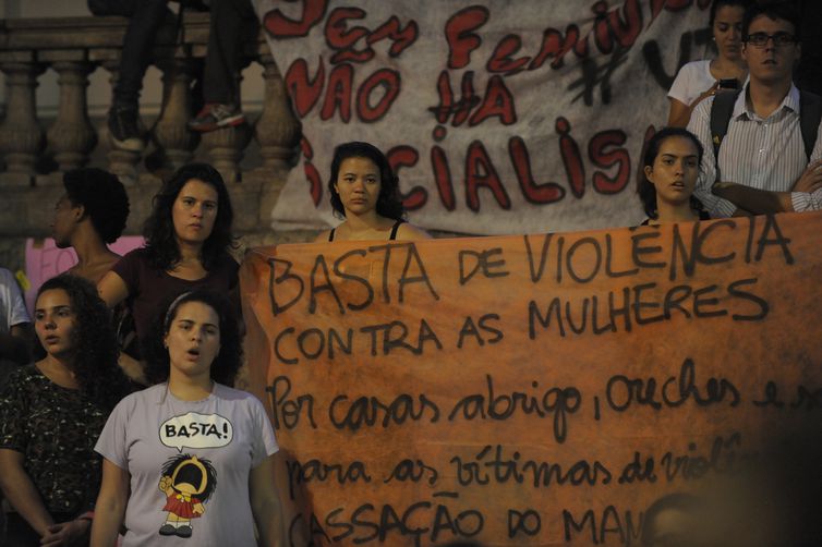 Mesmo tardia, legislação de proteção à mulher no Brasil é avançada