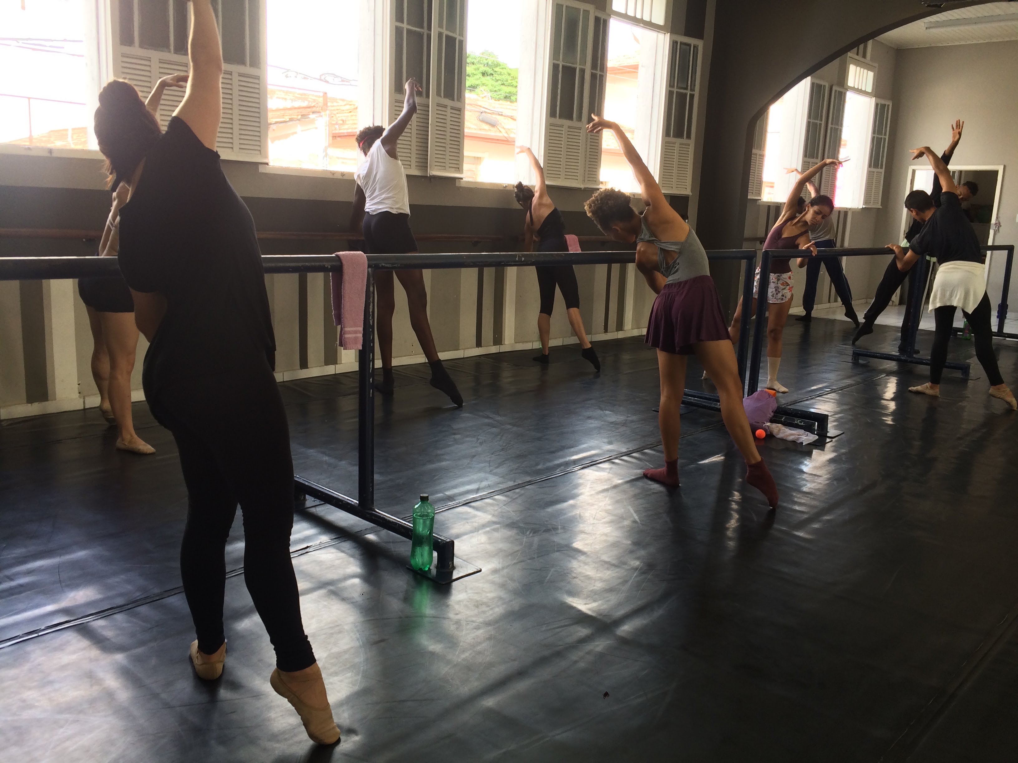 Balé da Cidade abre inscrições para bolsistas suplentes