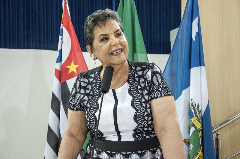 Teatro no Centro Cultural receberá nome de Conceição Molinaro