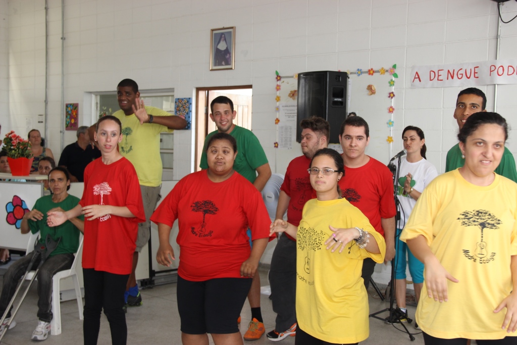 Abril Marrom alerta para doenças que podem causar deficiências visuais