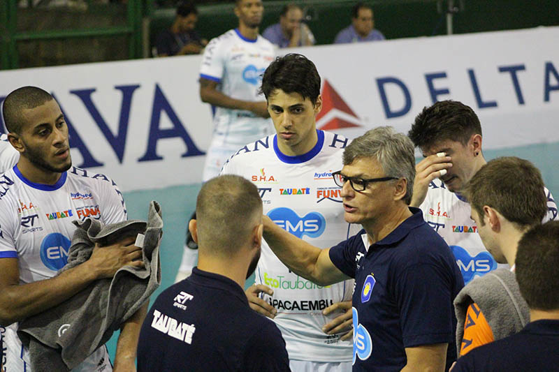 EMS Taubaté Funvic vence o Sada Cruzeiro e larga na frente na semifinal da Superliga Cimed Masculina