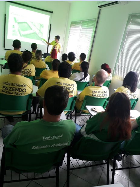 Treinamento para alunos aprenderem a combater Escorpiões e Aedes aegypti