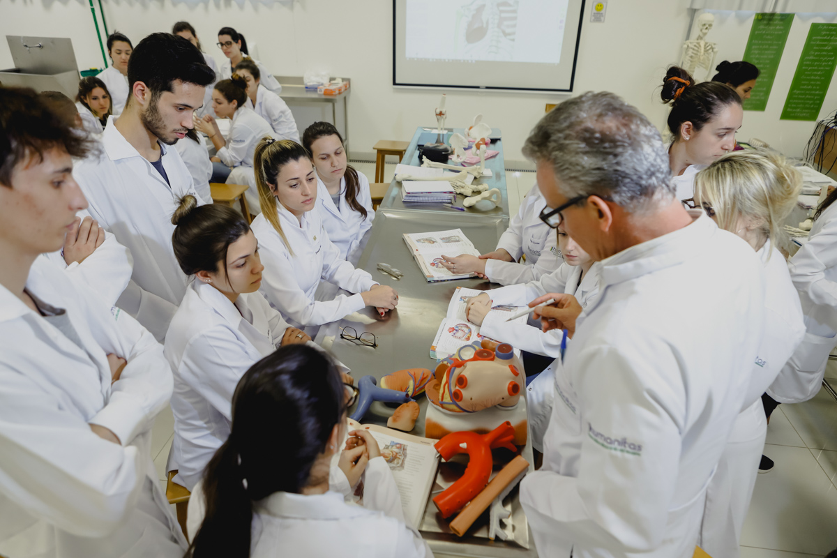 Curso de Medicina está com inscrições abertas em São José