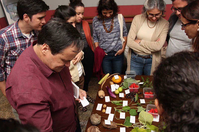 Professores da Unitau participam da segunda edição do Pint of Science