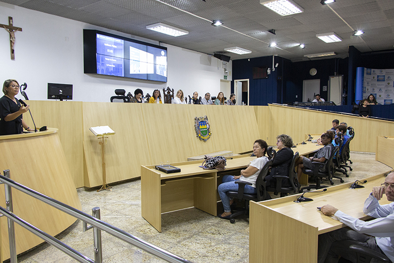 Audiência debate violação de direito de idosos