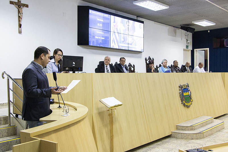 Câmara de Taubaté promove diálogo inter-religioso