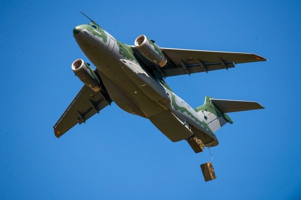 Embraer terá exposição histórica no Paris Air Show para celebrar seus 50 anos