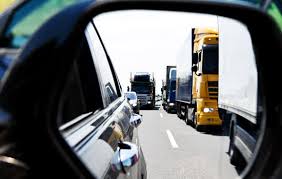 Seguro DPVAT paga quase 12 mil indenizações a vítimas de acidentes com caminhões