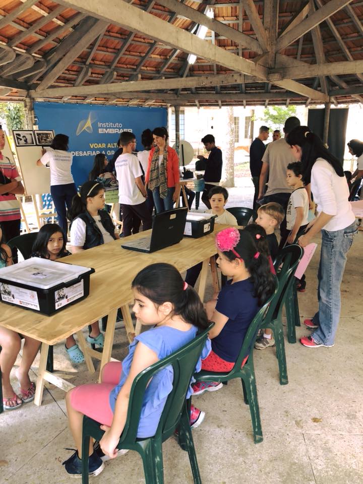 Instituto Embraer abre inscrições para financiar projetos sociais na área de educação e tecnologia no Brasil