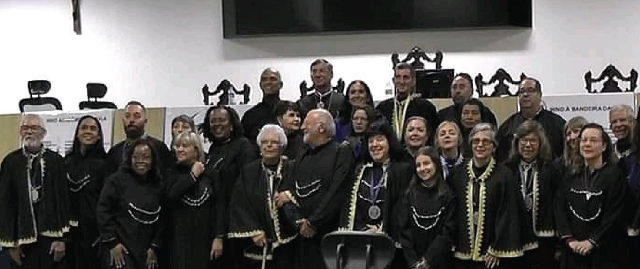 Sessão Solene da Academia Valeparaibana de Letras e Artes