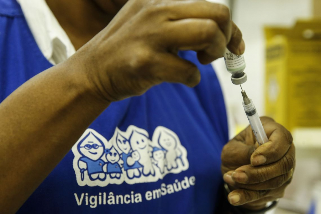 Casos de sarampo crescem 36% e chegam a 1,8 mil em São Paulo