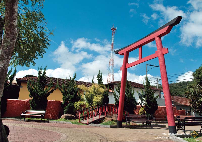 Nos 100 anos da morte de sua personagem principal o escritor José Roberto Walker participa da FLIMA 2019