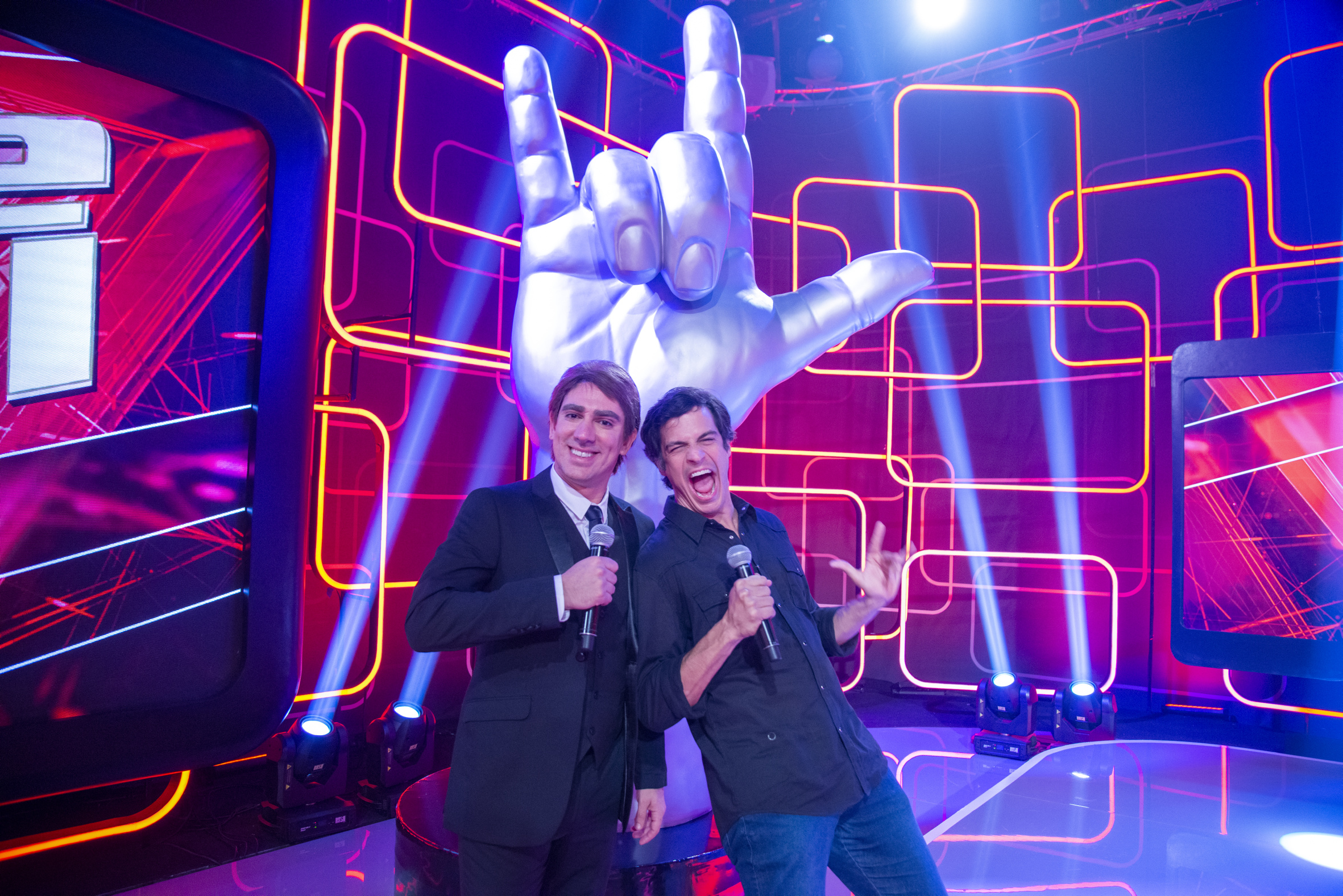 Excesso de personagens atrapalha desenvolvimento de “A Dona do Pedaço”