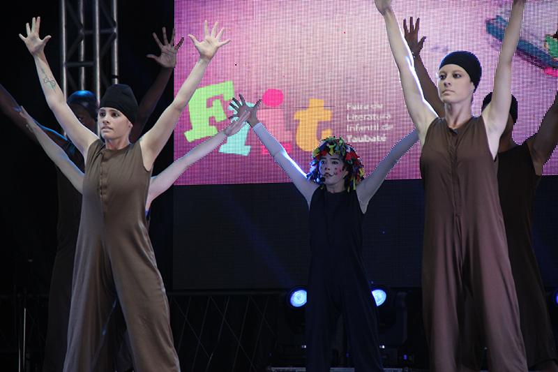 FLIT 2019 valoriza alunos e ex-alunos da rede municipal