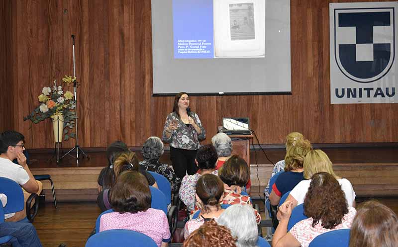 Programa de Atendimento Integral ao Envelhecimento comemora dia do Idoso