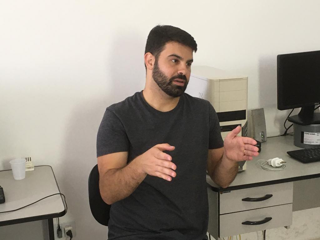 Sérgio Victor, do Partido Novo, visita o DT