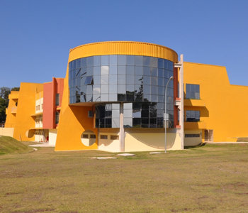 Movimenta Comunidade envolve alunos de projetos da Secretaria de Esportes