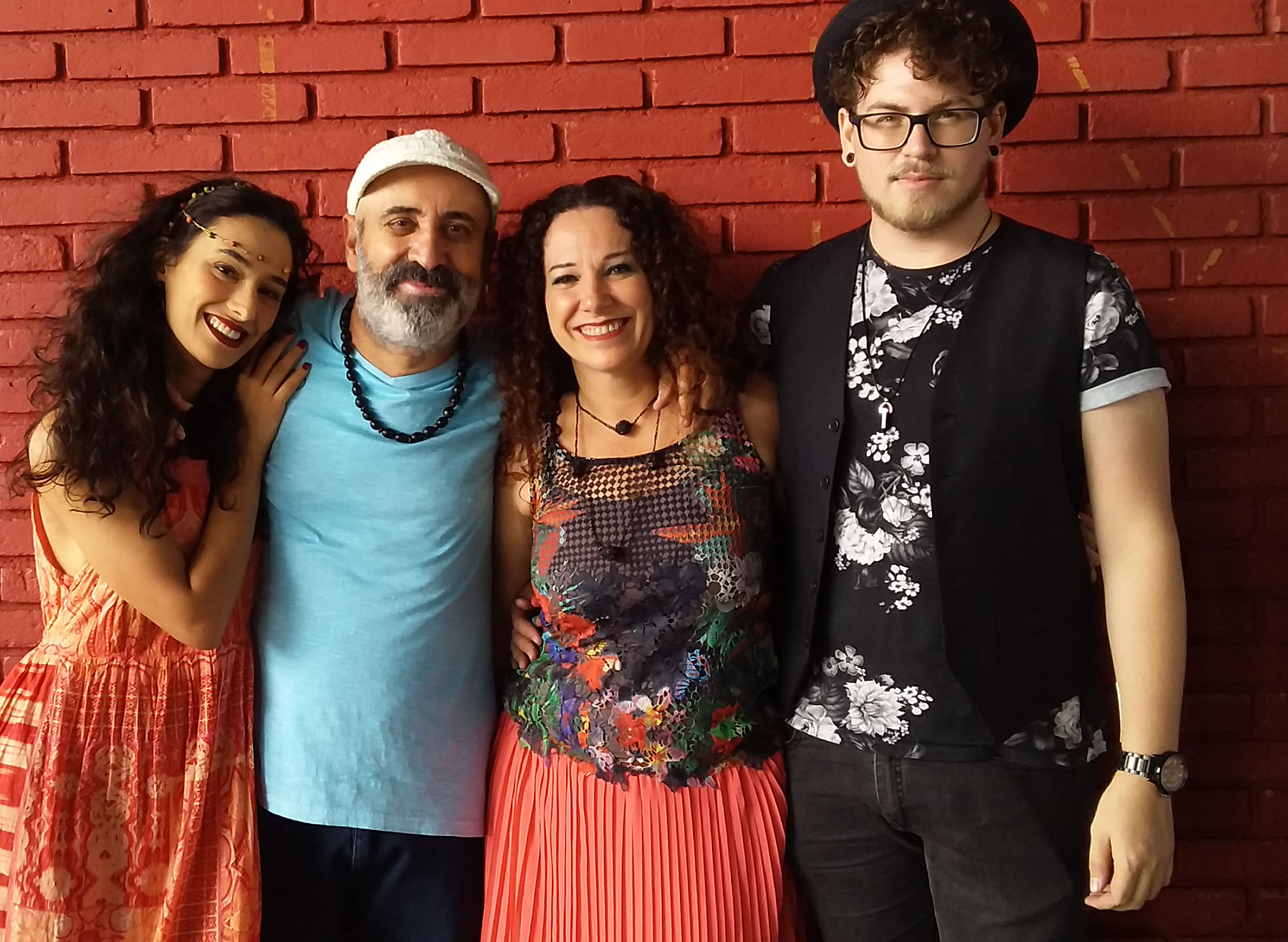 Cantor Nando Luz faz show  na Região