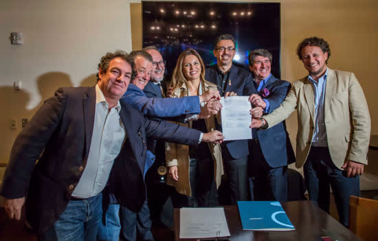 Governo de SP fecha acordo nos EUA para exposições holográficas no MIS Experience em 2020