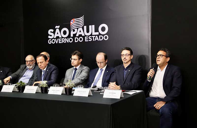 Governo de SP amplia apoio em rodovias durante o verão