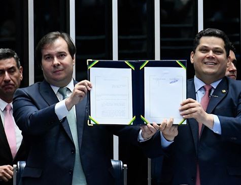 Estados e municípios devem se adequar à Previdência até julho