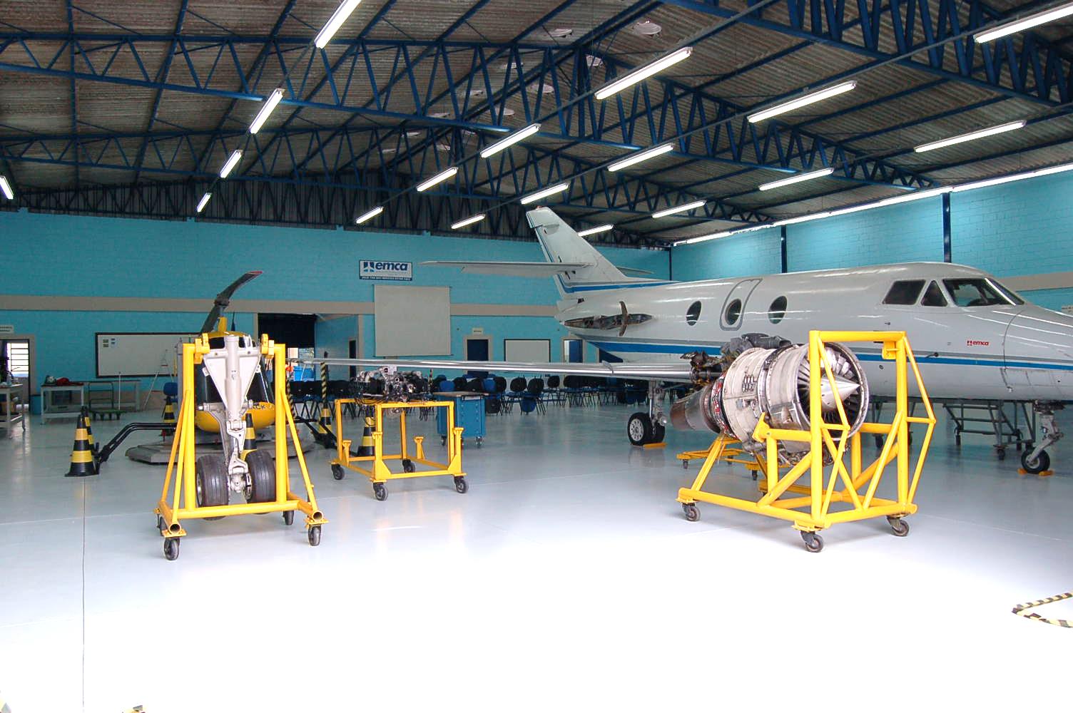 Escola Municipal de Ciências Aeronáuticas divulga resultado de processo seletivo