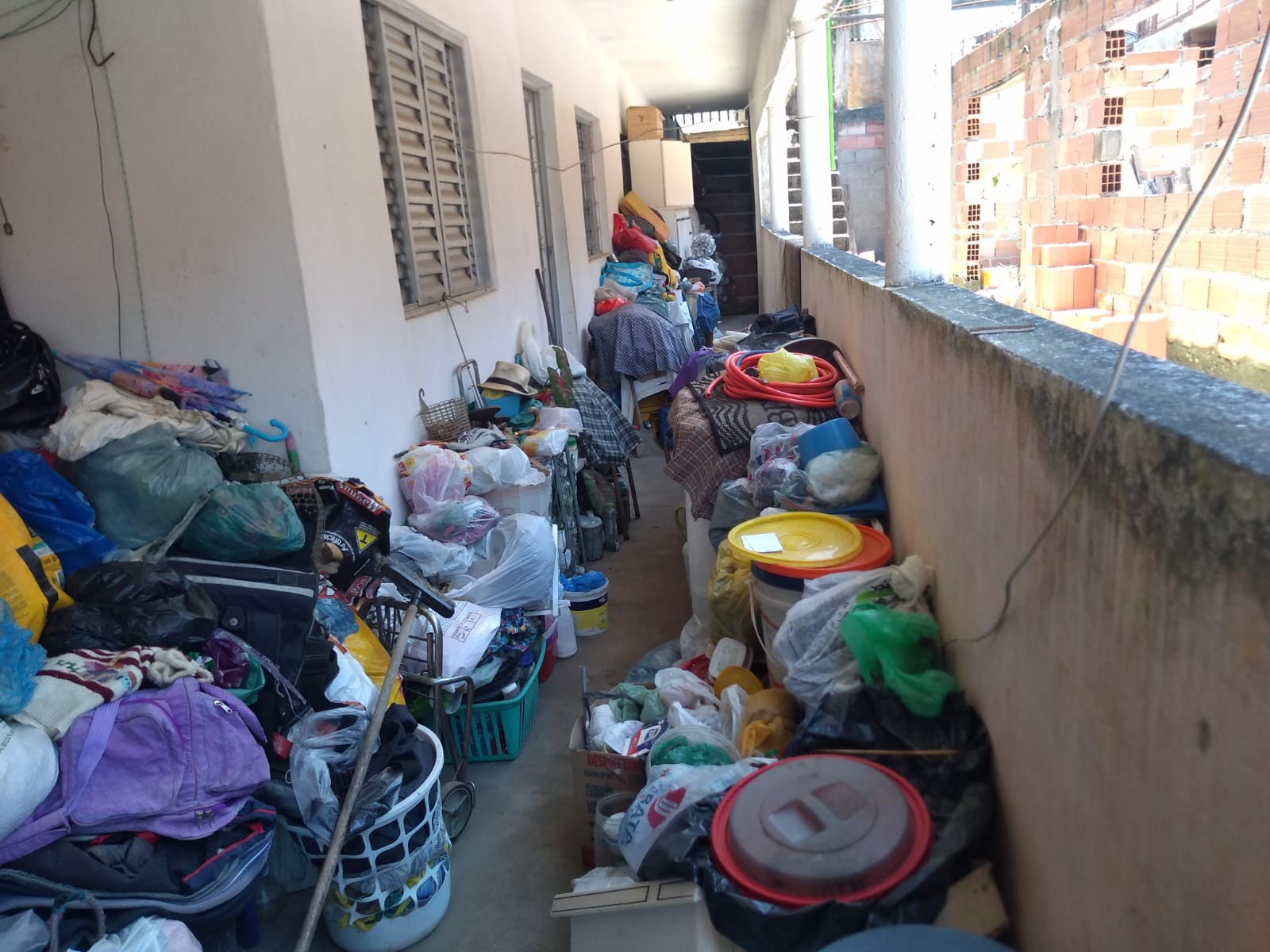 CAS recolhe 90 toneladas de lixo em residências de acumuladores