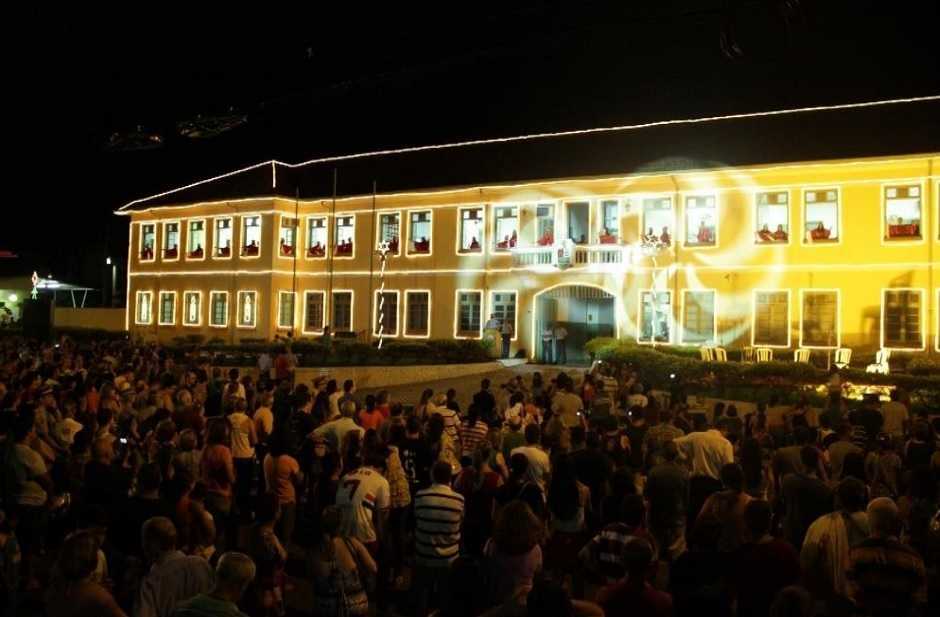 Avenida Independência tem interdição para Cantata de Natal da Polícia Militar