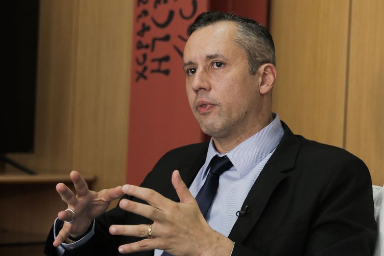 Secretário especial da Cultura Roberto Alvim é exonerado