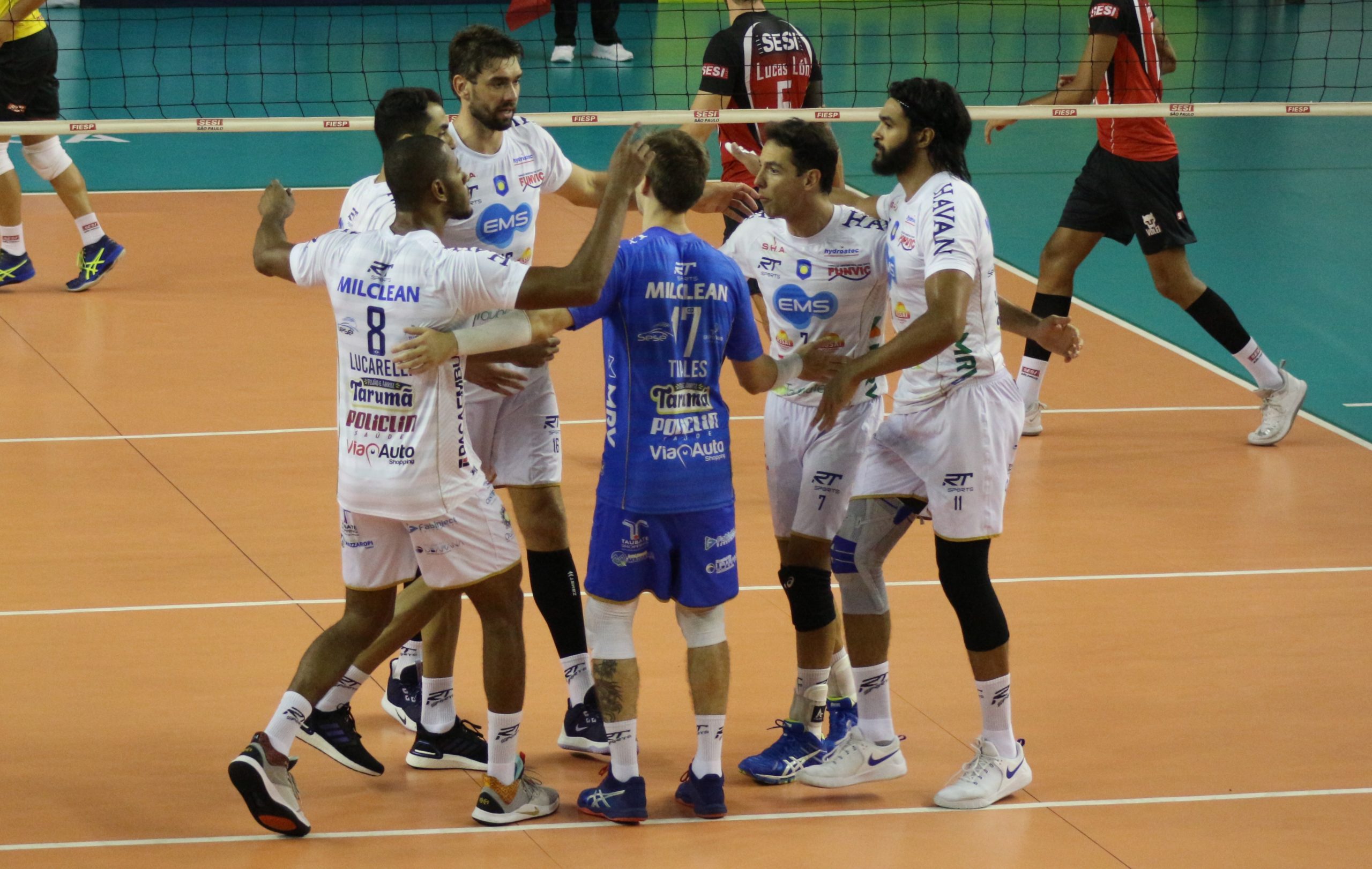 Vôlei Taubaté é superado pelo SESI na Superliga