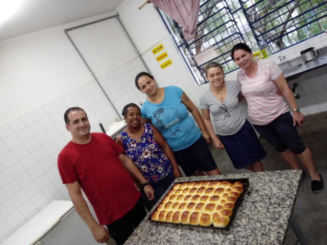 Cras abre 30 vagas para curso de padaria artesanal