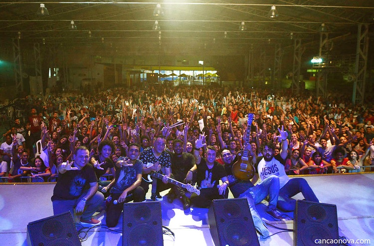 Canção Nova é ponto de encontro da juventude nas férias