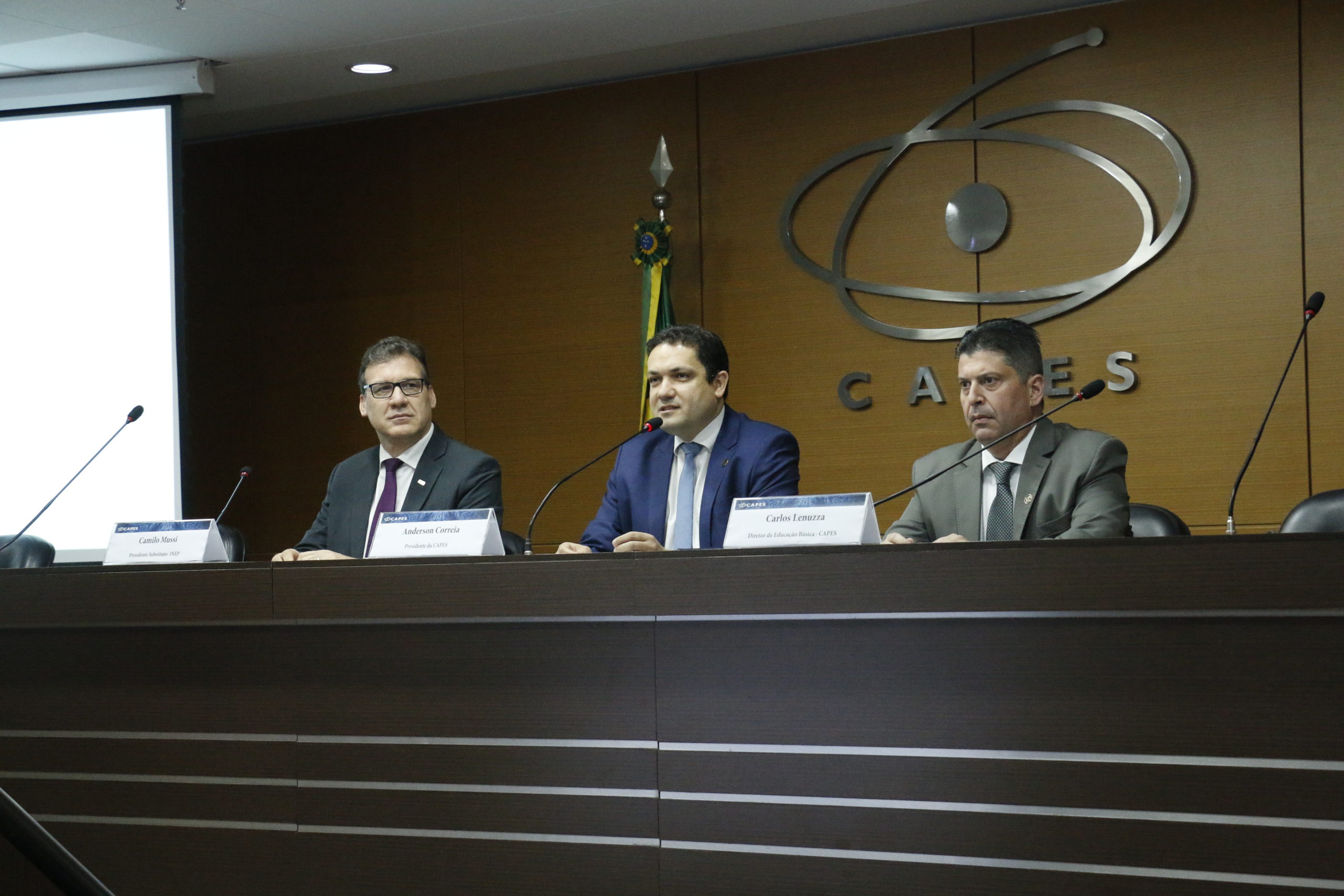 Capes oferta mais de 60 mil bolsas para formação de professores da Educação Básica