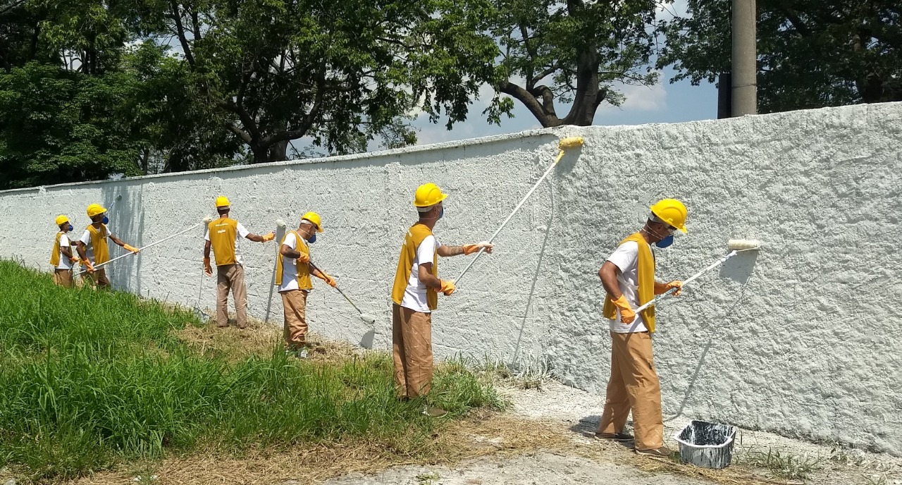 Presos dão nova cara a escolas em 2020