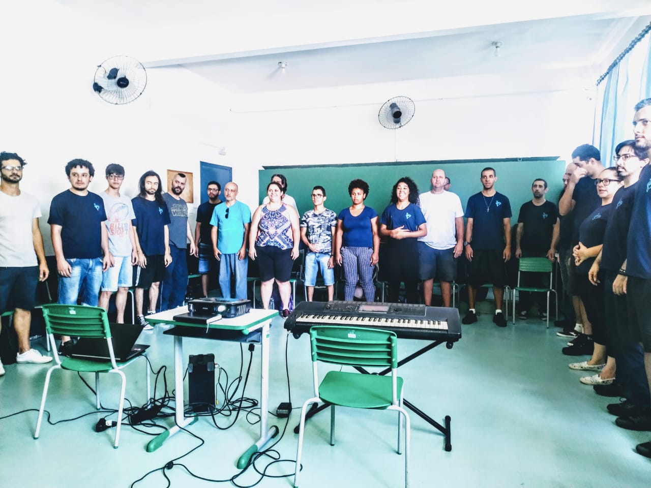 Oficineiros do ensino integral de Taubaté passam por formação