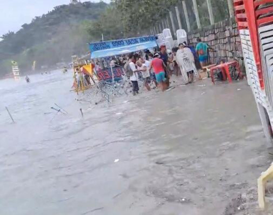 Forte ressaca causa estragos em Ubatuba e deixa 6 feridos