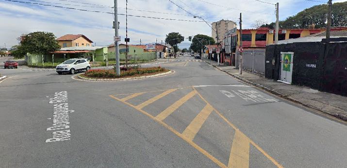 Obras em galerias interditam vias de Taubaté