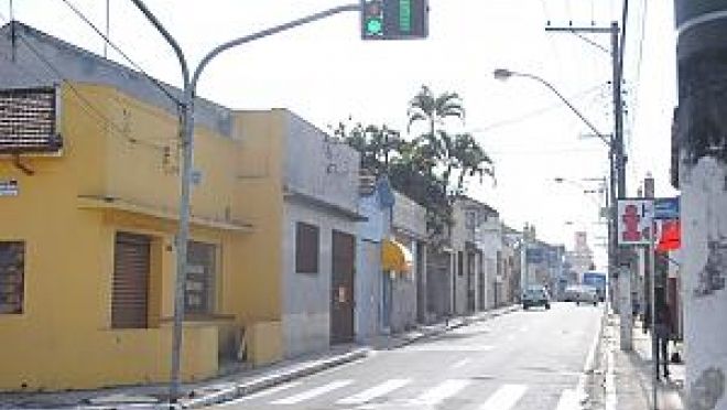 Obras da Sabesp interditam rua Dr. Pedro Costa