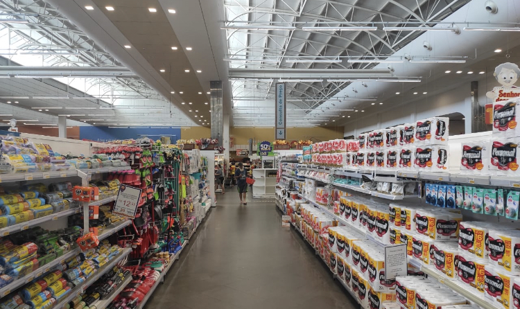 Movimento nos supermercados cai, segundo pesquisa