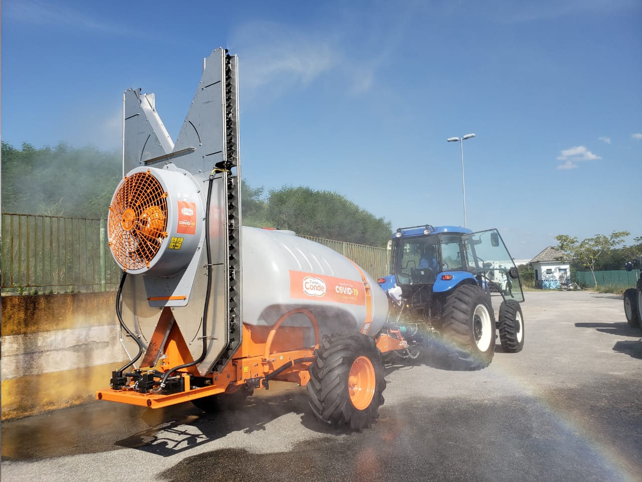 Farma Conde realiza pulverização contra coronavírus em Taubaté