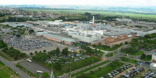 Em assembleia virtual, metalúrgicos da General Motors fazem votação sobre suspensão de contratos