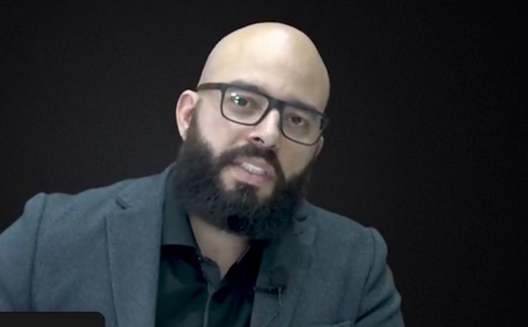 Facebook retira selo de verificação de contas após denúncias contra a empresa