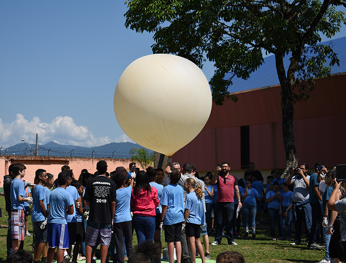 Balão Sonda lançado em escola municipal é localizado após 172 dias