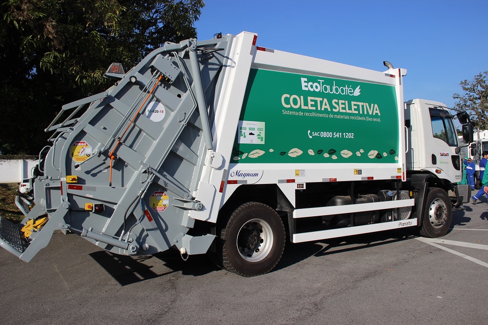 Limpeza urbana sofre alterações em Taubaté
